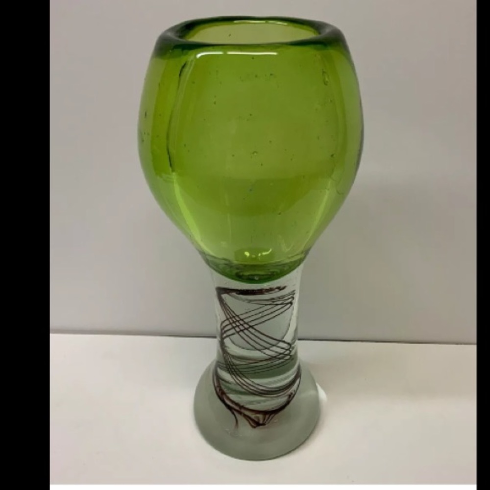 Art glass vase goblet cup green swirl